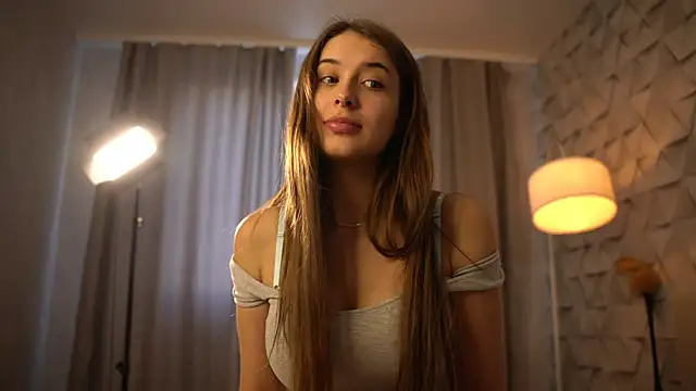 elisa_moon Adlı Modelin Canlı Sohbet Odası