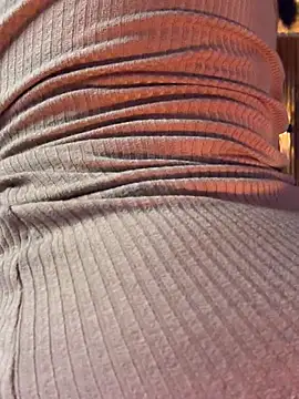 elizaferrer_ Live Chatrum