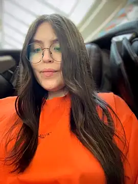 غرفة دردشة meow_girl المباشرة