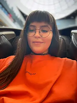 Živá chatovací místnost meow_girl