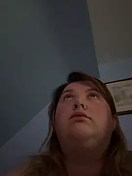חדר צ'אט בשידור חי של BBW_GoddessK