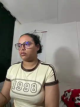 angela_angels_ Adlı Modelin Canlı Sohbet Odası