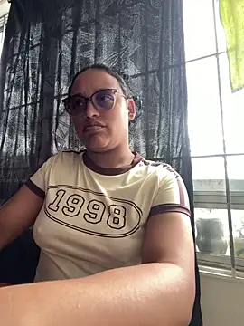 angela_angels_'s Live Chat Room