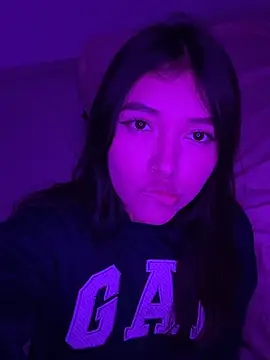 Moonbell_bell Live Chatraum