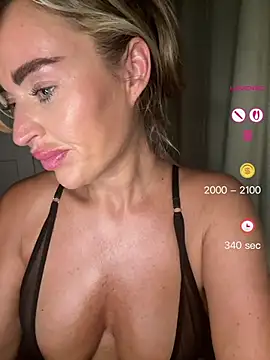 Chatroom en direct de Carmel_Louise