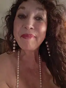 GypsyEsmeralda Live Chatraum