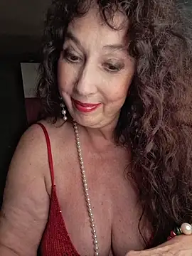 GypsyEsmeralda Live Chatraum