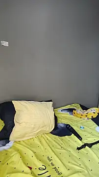 חדר צ'אט בשידור חי של FreakySag_8888