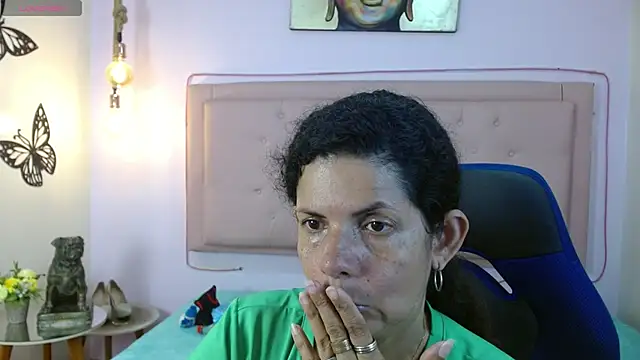 Sala de chat en directo de sila_bolum