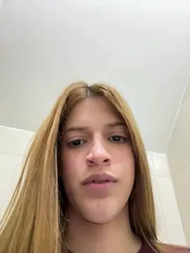 Nora_Vennucci Cameră chat live