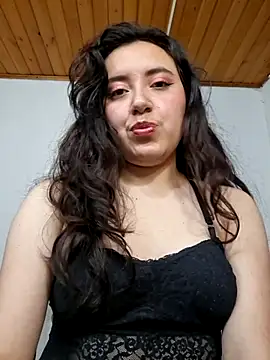 Emi_chik Live Chatrum