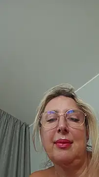 Sala de chat ao vivo de MariaRichi_