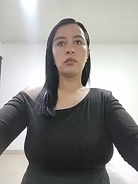 hailey85's Live Chat Room