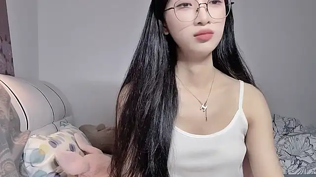 Lili-2 Live Chatraum