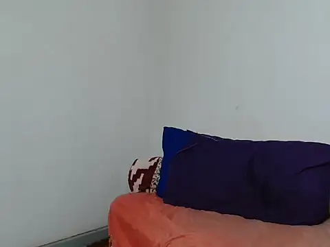 Živá chatovací místnost Feathergal69_