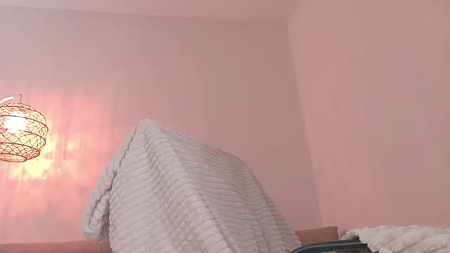 Yuriko_May 现场聊天室