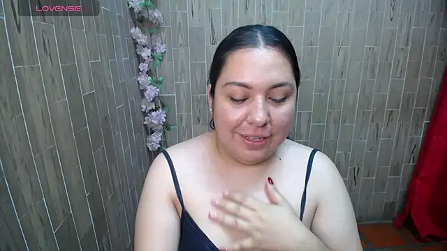 Chat soba uživo modela solyeria