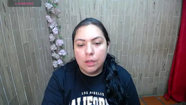 solyeria's Live Chat Room