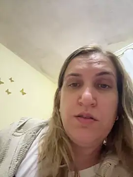 Bia_sexynovaes Live Chatrum
