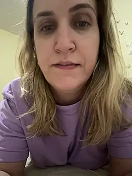Sala de chat en directo de Bia_sexynovaes
