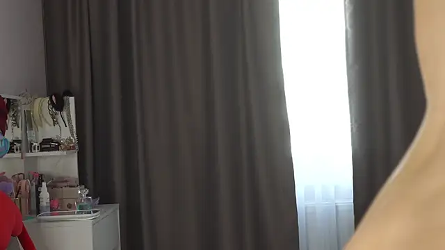 Živá chatovací místnost norakisses
