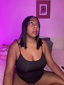 IsabellaaSmith чат на живо