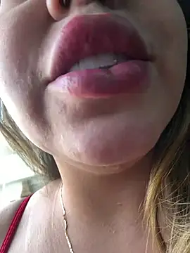 lariic Ruang Obrolan Langsung