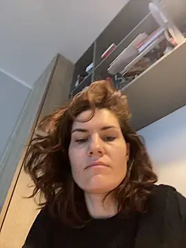 Ms-Lust1- Adlı Modelin Canlı Sohbet Odası
