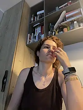 Chat soba uživo modela Ms-Lust1-