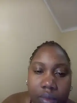 contagiousqueen чат на живо