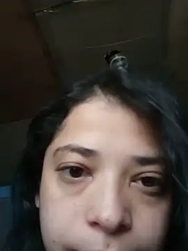Sala de chat en directo de Elvishcassie_