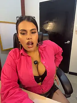 Chat soba uživo modela Jeen_Taylor