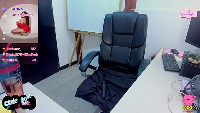 Jeen_Taylor Cameră chat live