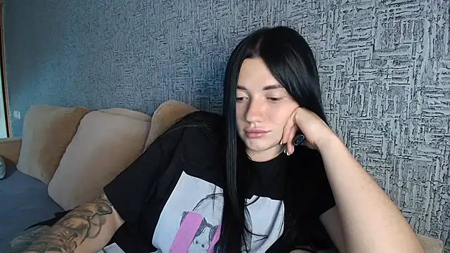 Liana_diva live-chat rom