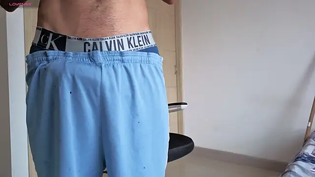 Cristopher23_ Show in webcam