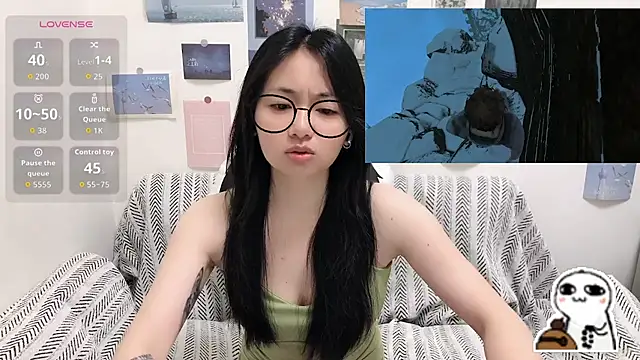 Chat soba uživo modela LiLiYbaby