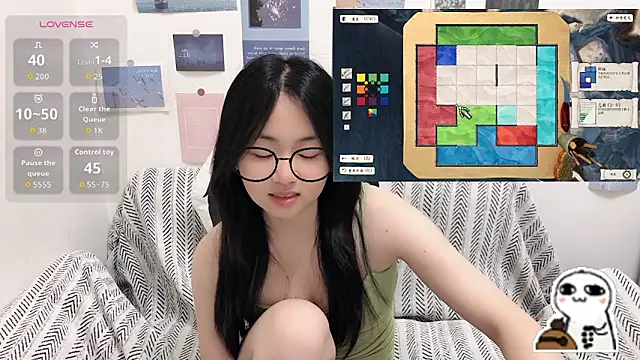 LiLiYbaby's Live Chat Room