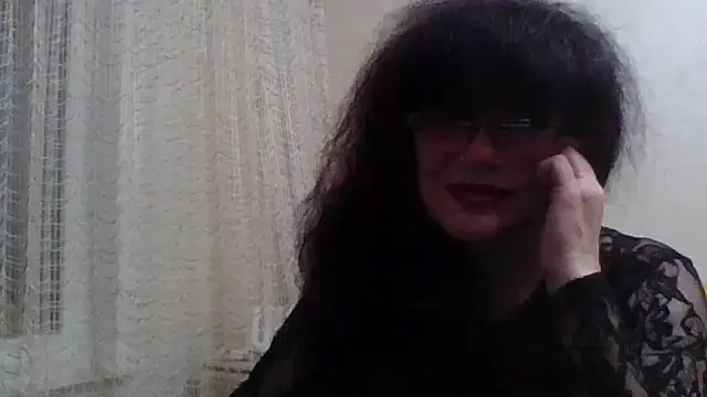 Phòng Chat Trực Tiếp SilviaSky51