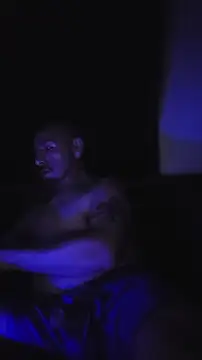 nakedtony81 Live Chatraum