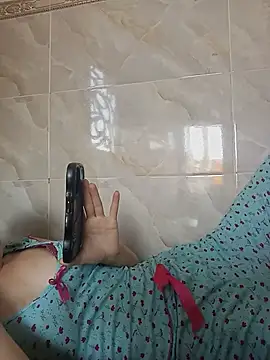 Sellena2 লাইভ চ্যাট রুম