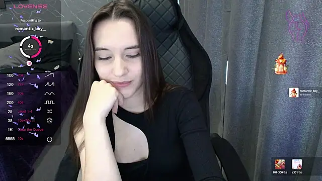 عرض كام Alice_Weiss الجنسي المباشر