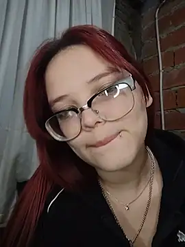 Živá chatovací místnost Luluu063i