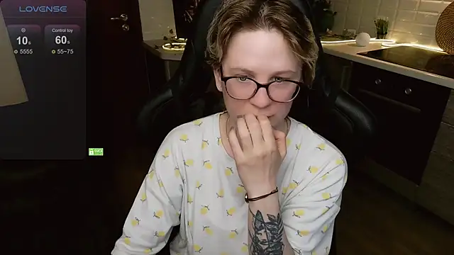 Sala de chat en directo de Gretta_cute