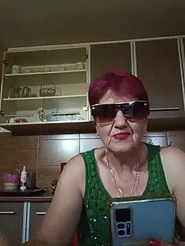 Ely_Elenita – Naživo chatovacia miestnosť