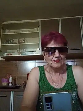 Ely_Elenita Adlı Modelin Canlı Sohbet Odası