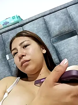 Sara_Brownx – Naživo XXX chat