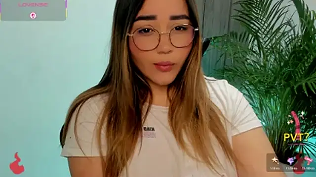 Lucia_star__ – live chatrum