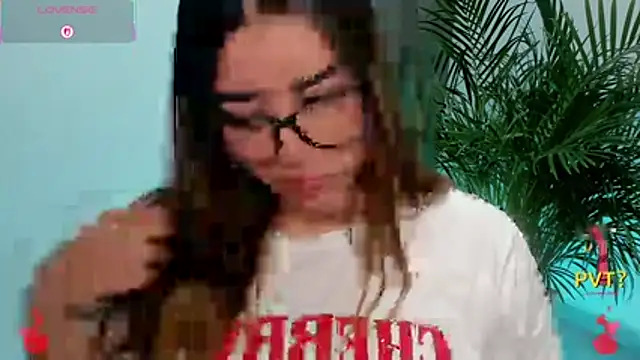 Lucia_star__ live-chat rom