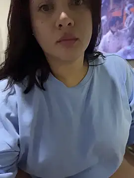 Phòng Chat Trực Tiếp MiaCavalli__
