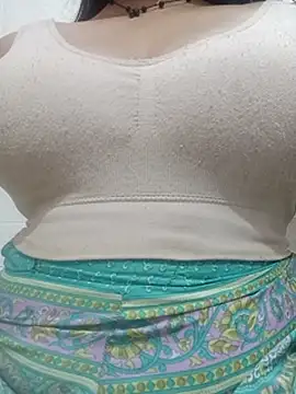 ห้องแชทสดของ cute-mahek